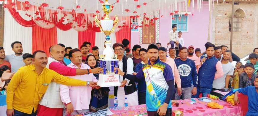 टूर्नामेंट के विजेता बनें अमझर शरीफ