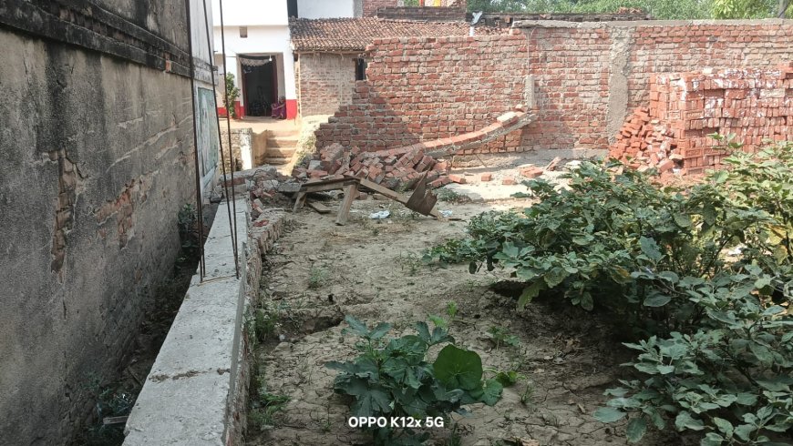 अंचलाधिकारी पर लगा गलत जमीन अतिक्रमण मुक्त कराने का आरोप।