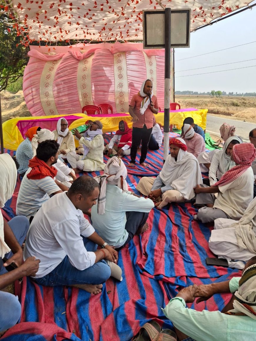 परासी में किसानों का महाधरना शुरू