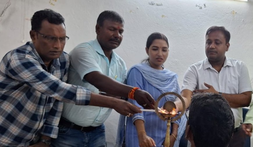 20 सूत्री की पहली बैठक आयोजित
