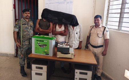 चोरी के इलेक्ट्रॉनिक उपकरण के साथ तीन युवक गिरफ्तार