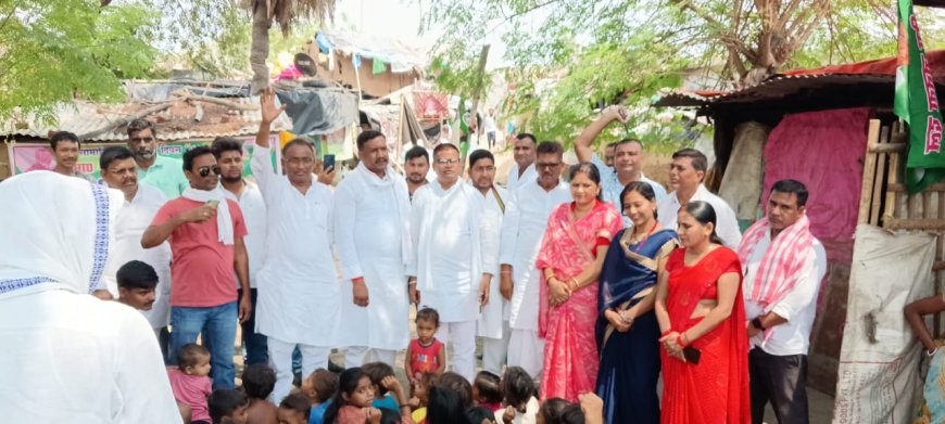 लालू यादव के जन्मदिन पर लगाए गए 78 पौधा